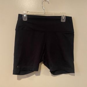 NOBULL HIGH-RISE SHORT 6" (MATTE) – BLACK